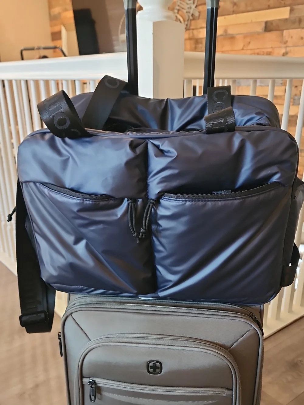 COMFRT ANYWHERE BAG